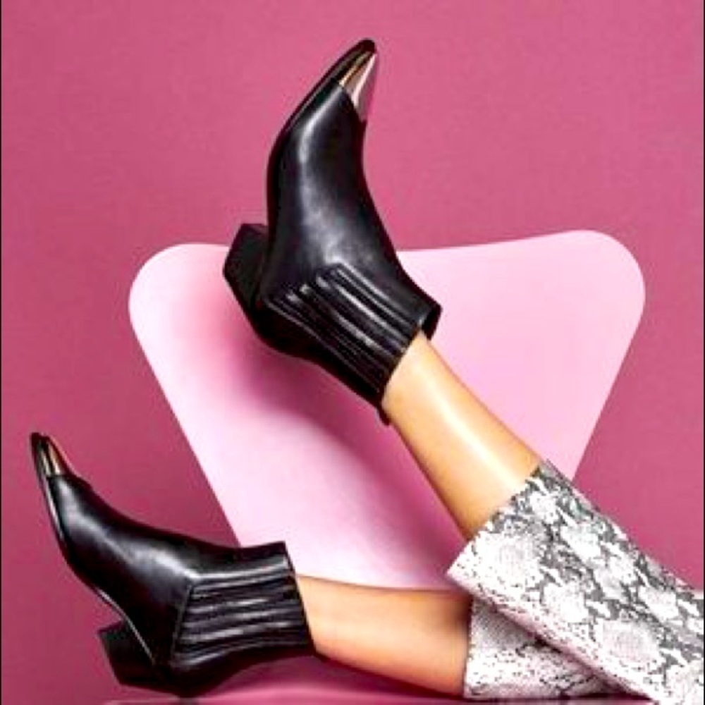 SCHUTZA lambskin black ankle bootie